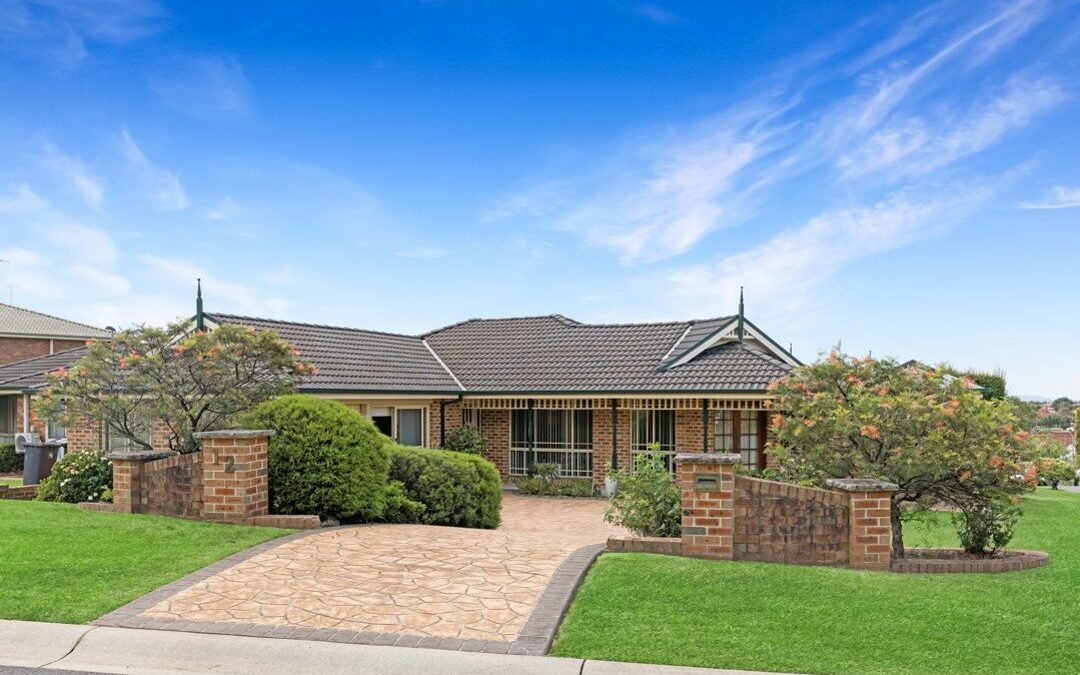 Braeside Crescent, Glen Alpine