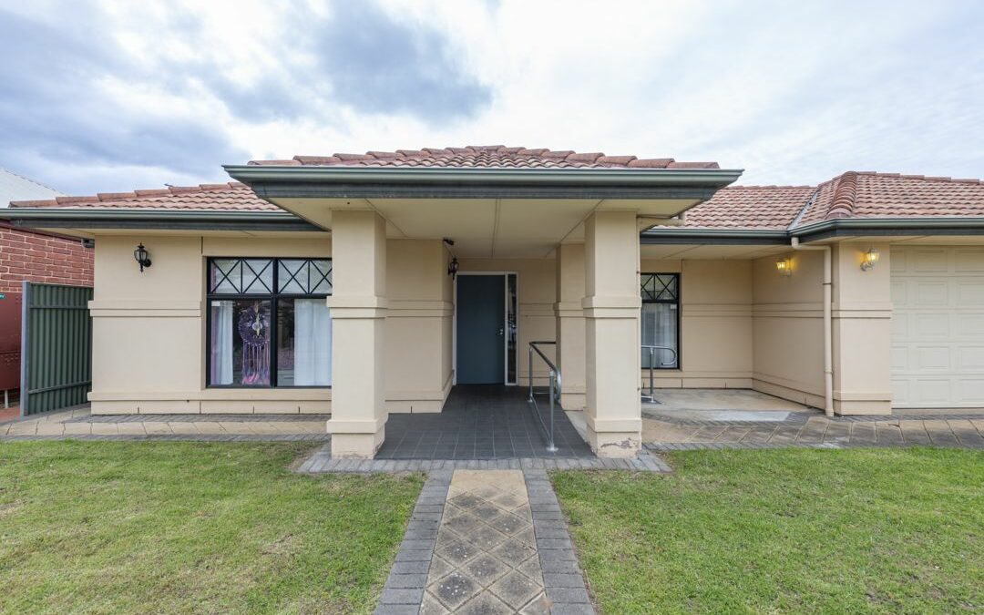 Mawson Lakes Blvd